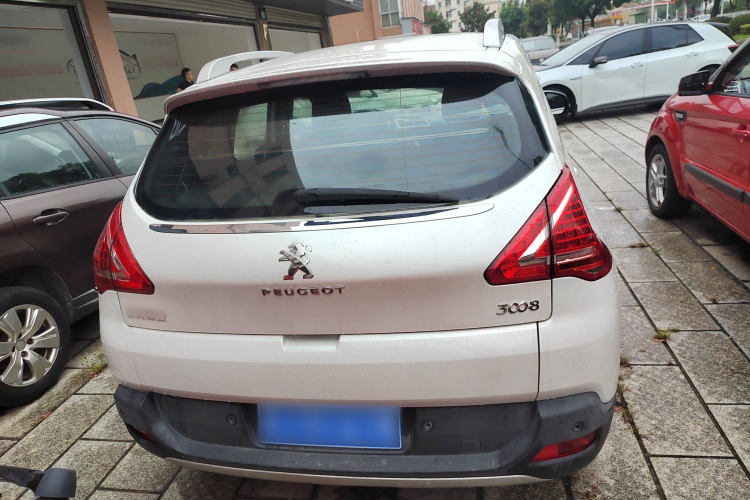 标致3008 2015款 2.0L 自动经典版车身外观6004