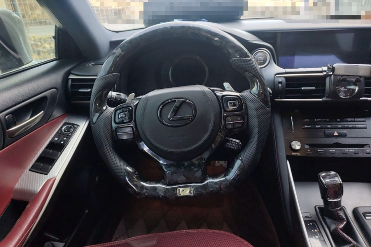 雷克萨斯IS 2017款 300 F SPORT版局部细节13