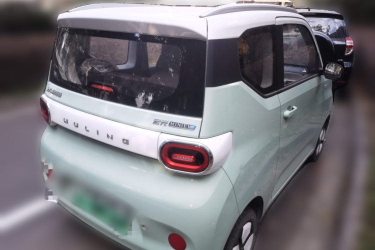 五菱汽车 宏光MINIEV 2024款 第三代 215km 进阶版车身外观6005