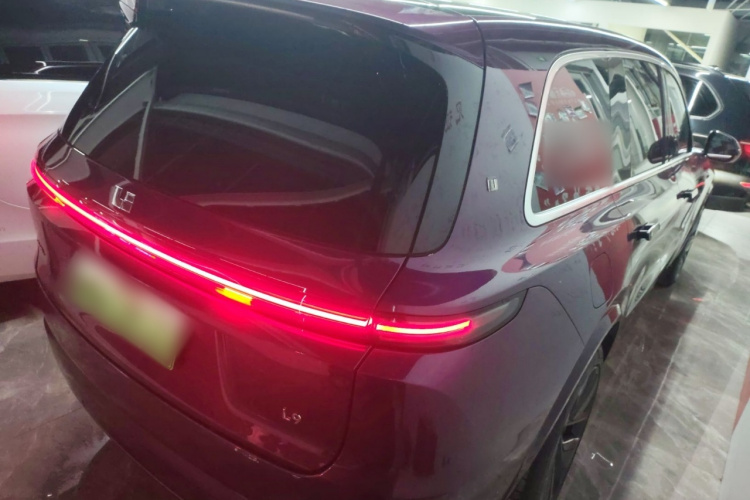 理想汽车 理想L9 2022款 Max车身外观7