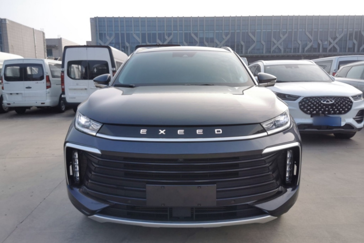 星途凌云 2023款 400T 两驱星尊版车身外观2