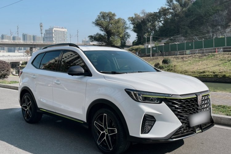 荣威RX5 2021款 PLUS 330TGI 自动国潮智臻版车身外观6005