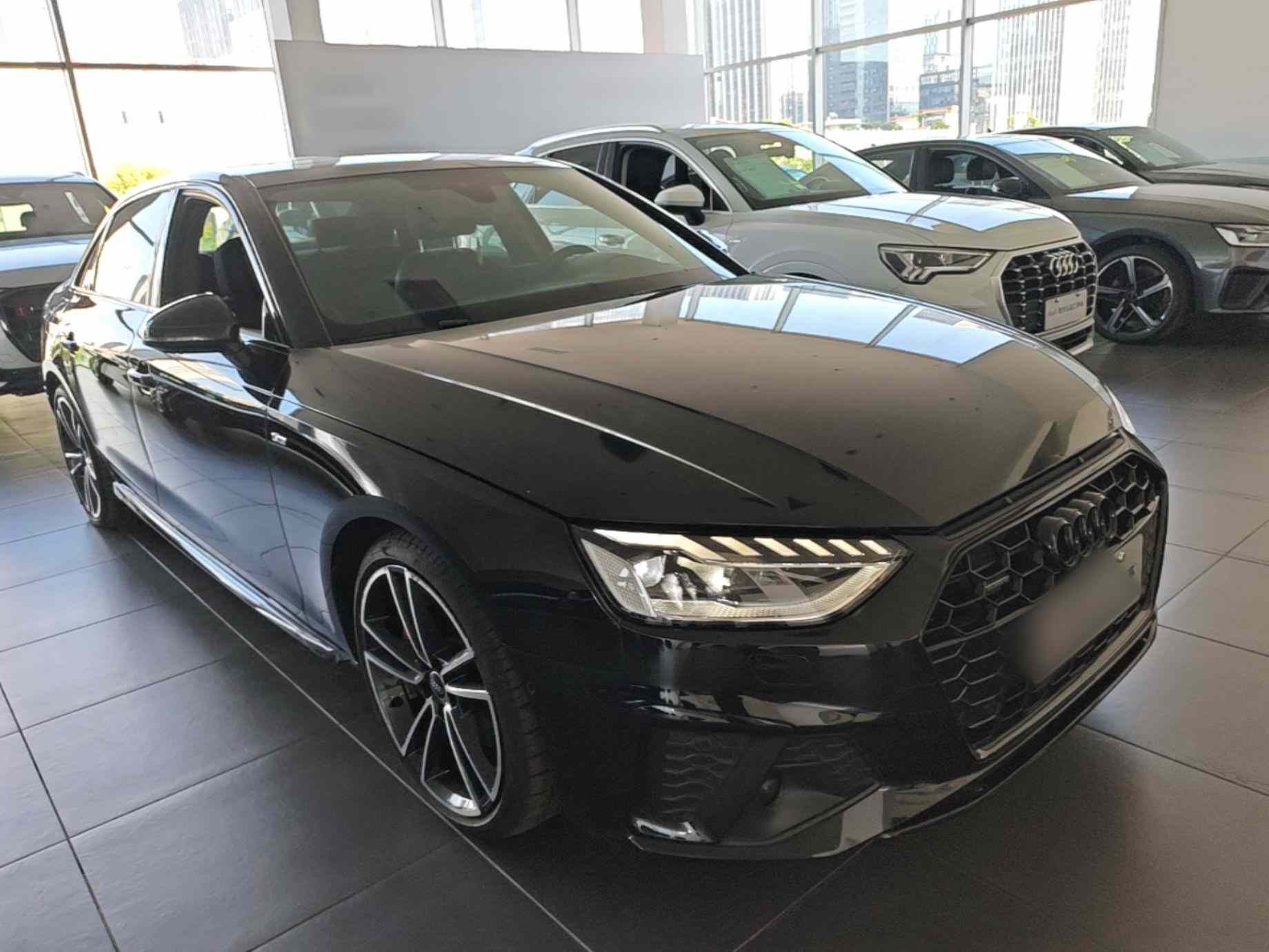 奥迪A4L 2023款 45 TFSI quattro 臻选动感型(5)