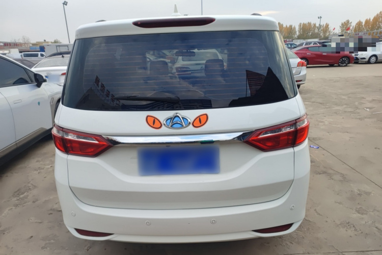 长安凯程 长安欧尚A600 2017款 1.5L 手动豪华型车身外观6