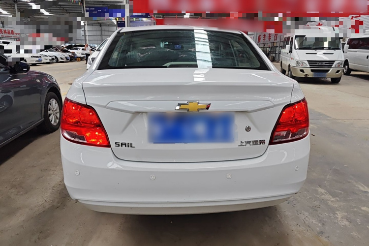 雪佛兰 2018款 赛欧3 1.3L AMT理想版车身外观6