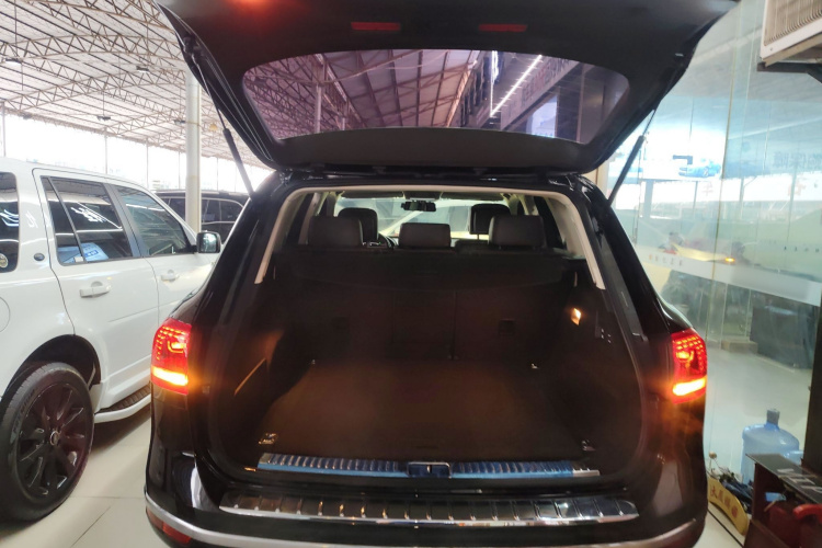 大众 途锐 2017款 3.0TSI 拓野型局部细节23