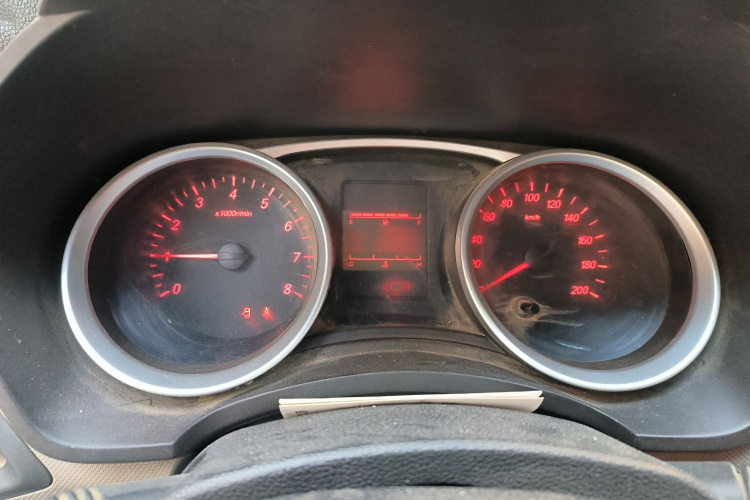 五菱汽车 五菱宏光 2018款 1.5L S标准型L2B局部细节14