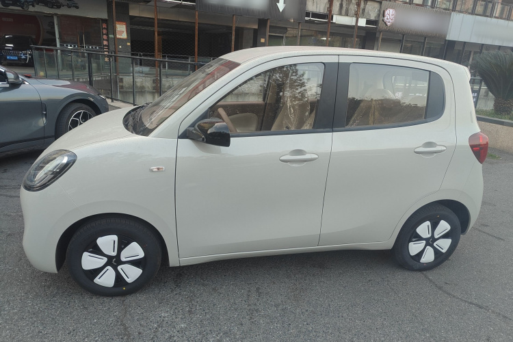 五菱汽车 宏光MINIEV 2025款 四门版 进阶款车身外观6003