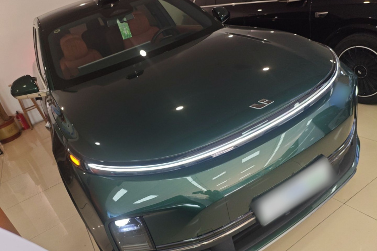 理想汽车 理想L9 2024款 Ultra车身外观6002