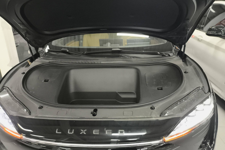 鸿蒙智行 智界R7 2024款 纯电 736km UItra机舱底盘24