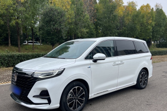 荣威iMAX8 2022款 400TGI 旗舰版