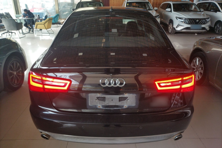 奥迪A6L 2014款 30 FSI 技术型车身外观6