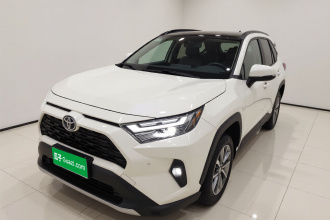 丰田 RAV4荣放 2023款 2.0L CVT两驱风尚Plus版
