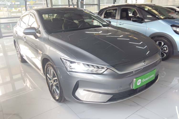 比亚迪 秦PLUS 2021款 EV 500KM 豪华型车身外观3