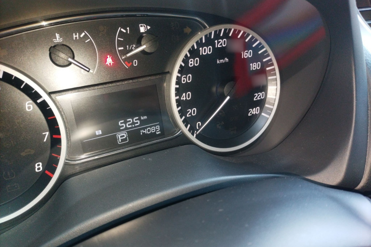 日产 轩逸 2022款 经典 1.6XE CVT舒适版局部细节14