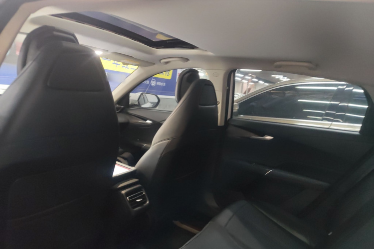 长安 逸动 2024款 1.5T GDI自动 尊贵型局部细节22