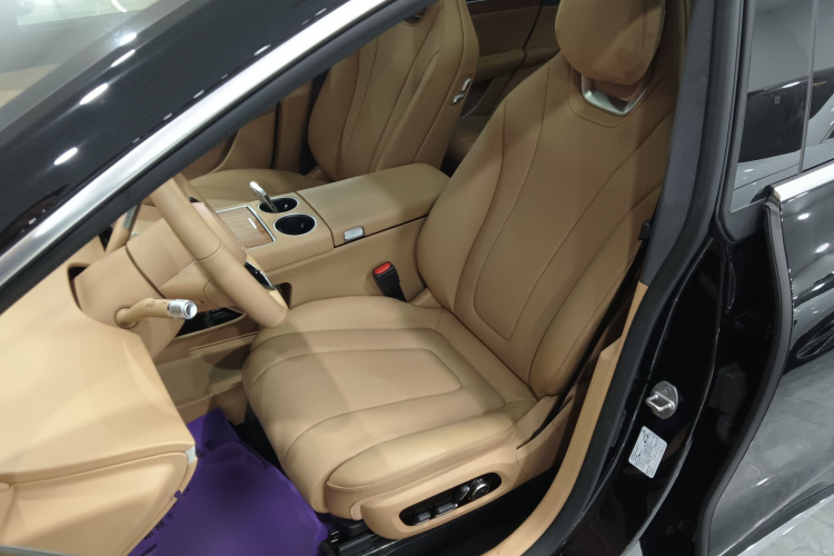 鸿蒙智行 智界R7 2024款 纯电 736km UItra局部细节19