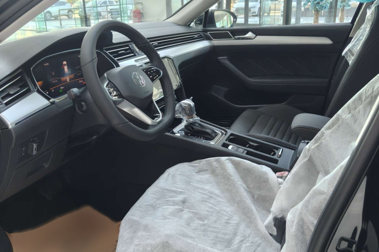 大众 迈腾 2025款 众享款 280TSI DSG舒适型中控内饰7002