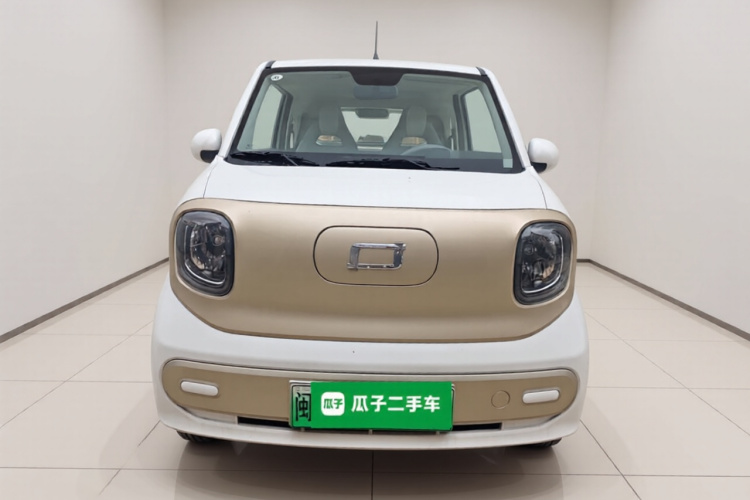 奔腾小马 2025款 222km 灵动马车身外观2