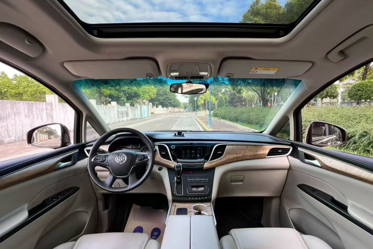 别克GL8 2017款 ES 28T 舒适型 国V中控内饰7008