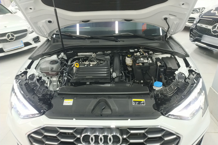 奥迪A3 2024款 A3L Limousine 35 TFSI 时尚运动型局部细节24