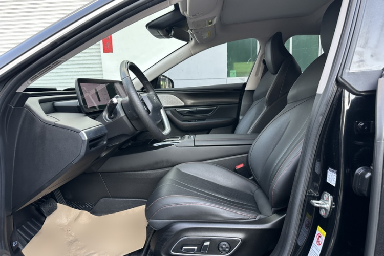 小鹏P7 2022款 480N+局部细节19