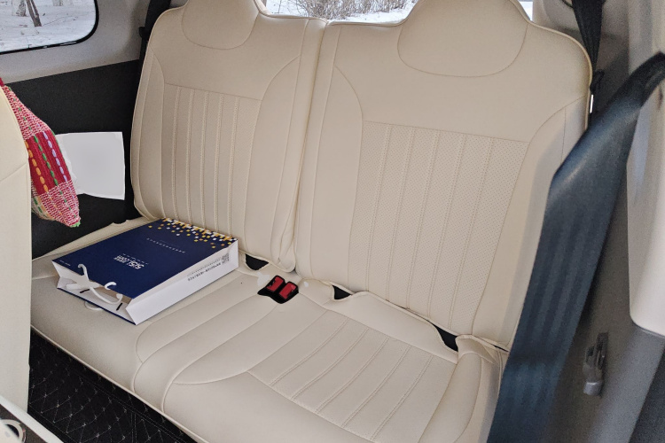 长安启源 长安Lumin 2022款 210km 香甜款中控内饰21