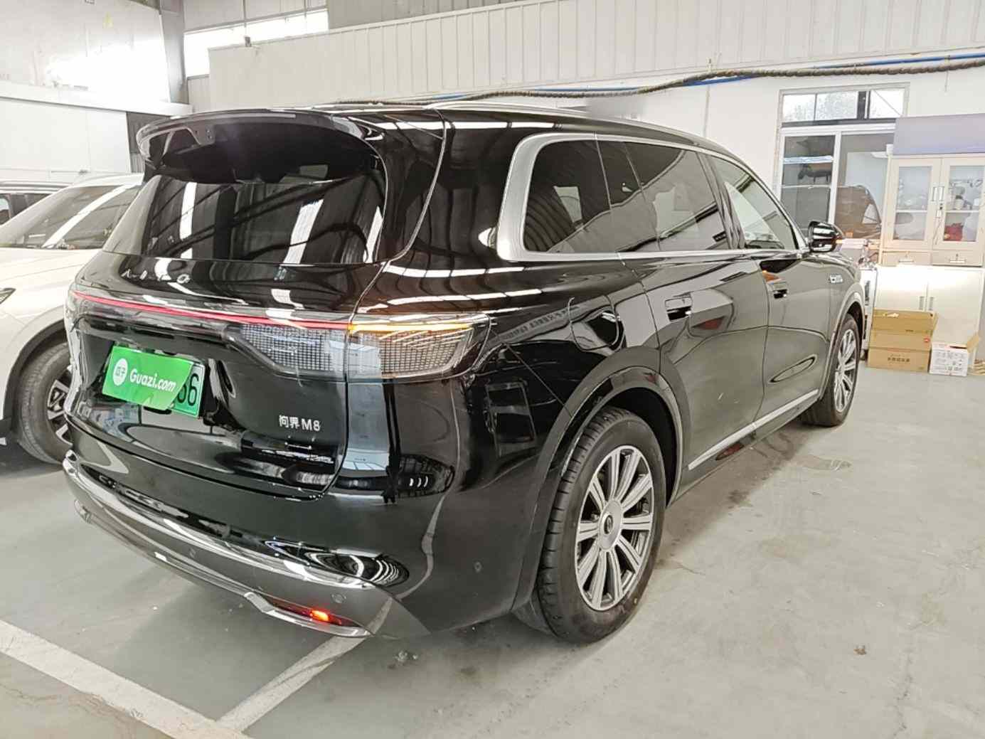 鸿蒙智行 问界M8 2025款 增程 Max+版 53.4kWh 5座版 (192线激光雷达）(4)