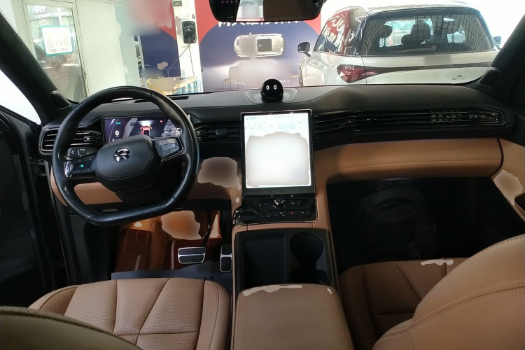 蔚来ES8 2022款 100kWh 领航版 六座中控内饰7002