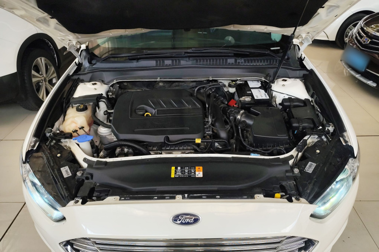 福特 蒙迪欧 2013款 1.5L GTDi180时尚型机舱底盘24