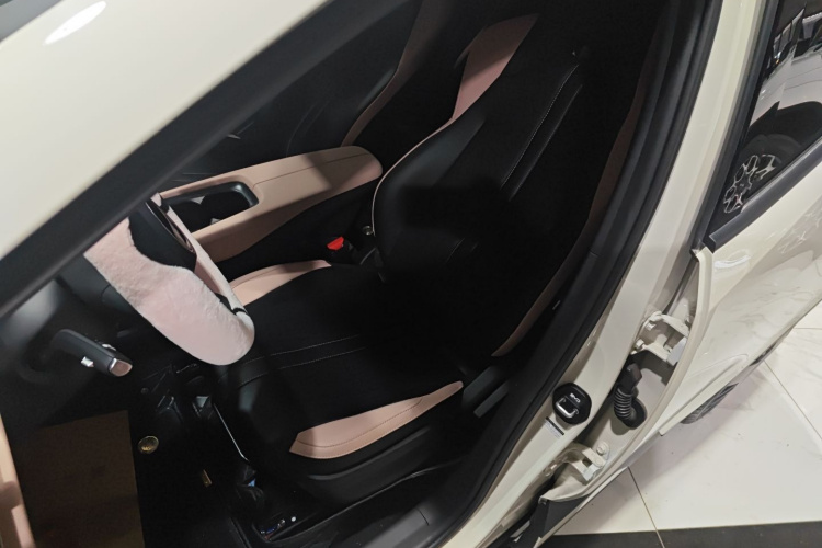 比亚迪 海鸥 2025款 305km 活力版中控内饰19