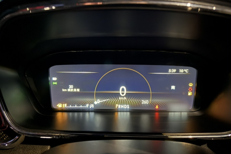 林肯大陆 2018款 2.0T 两驱尊雅版局部细节14