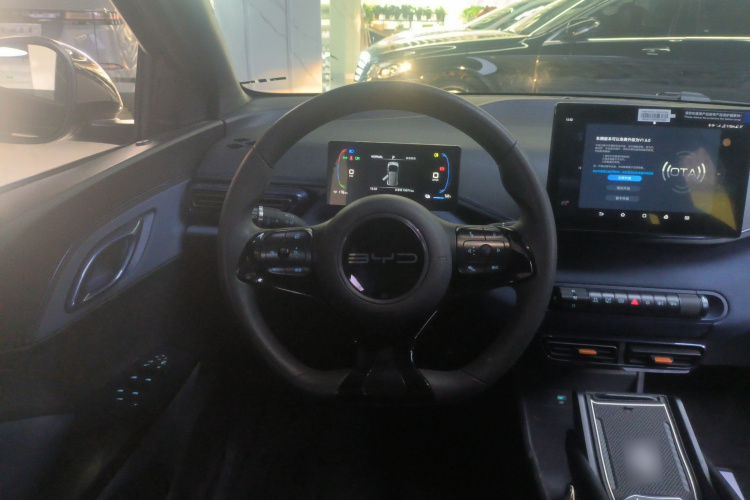 比亚迪 海鸥 2024款 荣耀版 305km 活力版中控内饰13