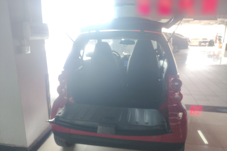 smart fortwo 2011款 1.0 MHD 硬顶标准版局部细节23