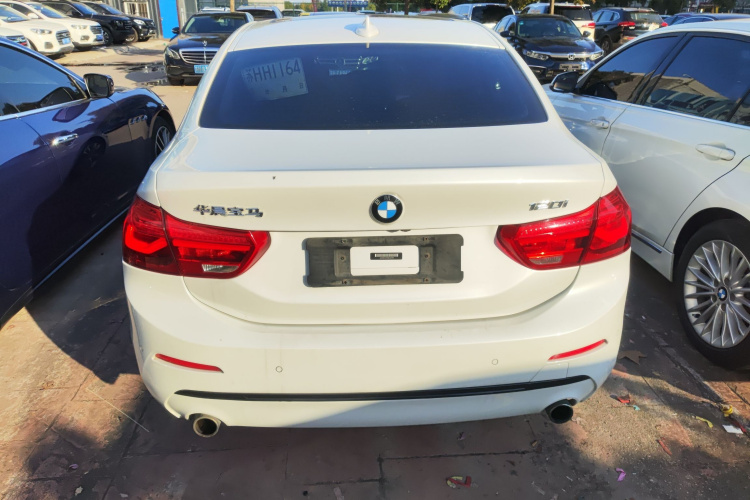 宝马1系 2018款 改款 120i 设计套装型车身外观6004