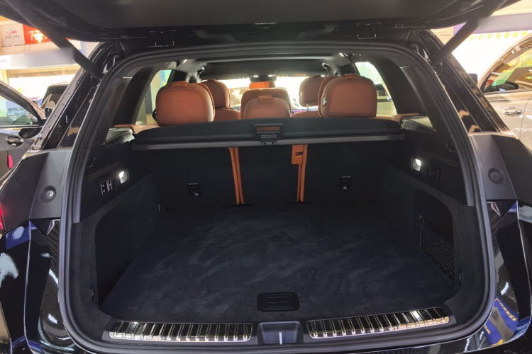 理想汽车 理想L7 2025款 Max 智能焕新版机舱底盘23