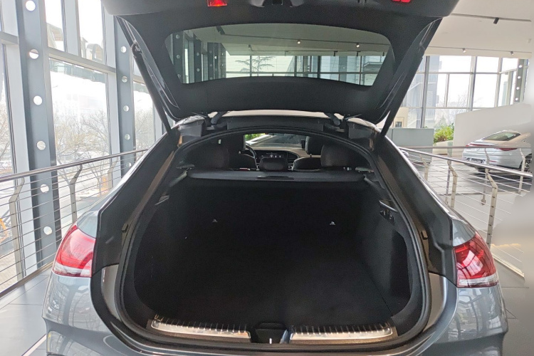 奔驰GLE轿跑 AMG 2020款 AMG GLE 53 4MATIC+ 轿跑SUV中控内饰23