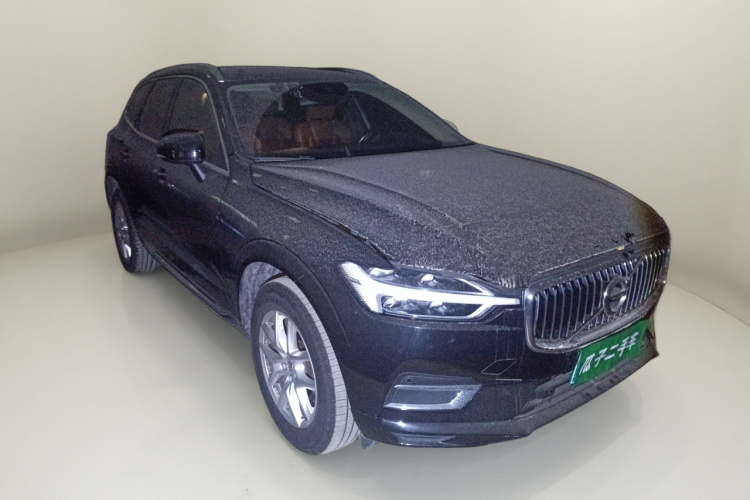 沃尔沃XC60 2019款 T5 四驱智逸版 国VI车身外观3