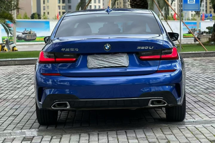 宝马3系 2021款 改款 320Li M运动套装车身外观6005