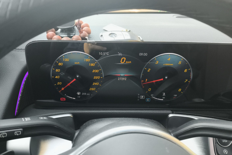 奔驰GLB 2022款 改款二 GLB 200 时尚型局部细节14