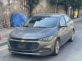 雪佛兰 科鲁泽 2022款 320 自动悦享天窗版