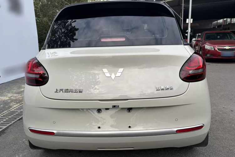 五菱汽车 五菱缤果 2024款 203km 轻享款车身外观6011