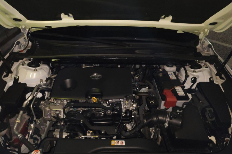 丰田 亚洲龙 2023款 2.0L 豪华版局部细节24