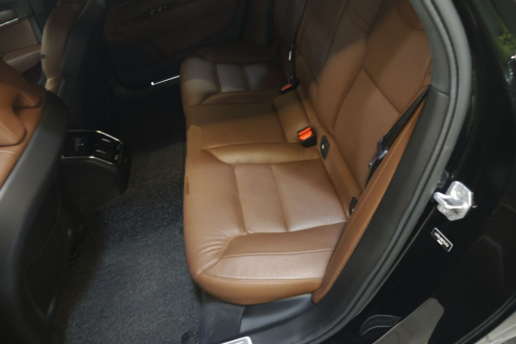 沃尔沃S90 2022款 B5 智远豪华版中控内饰21