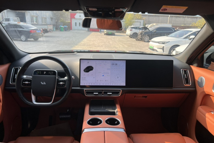 理想汽车 理想L8 2024款 Pro中控内饰7005