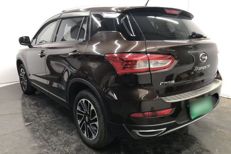 广汽传祺 传祺GS4 2015款 200T 手动精英版车身外观6005