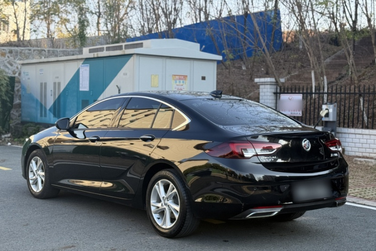 别克 君威 2023款 552T 智享型车身外观6002