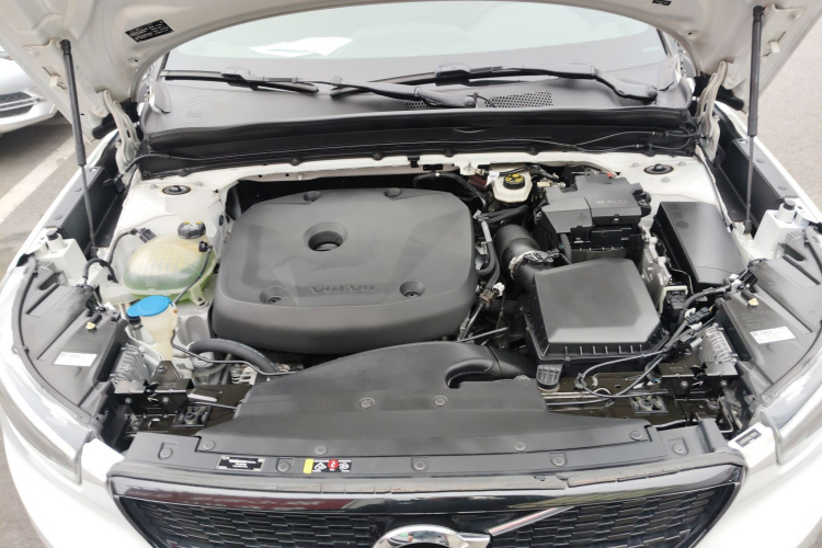 沃尔沃XC40 2020款 T4 四驱智雅运动版局部细节24