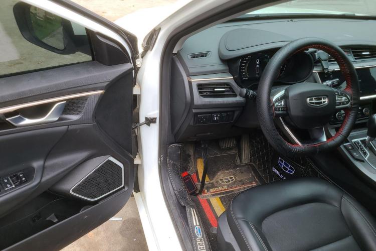 吉利汽车 帝豪GL 2021款 UP 1.4T CVT领尚型中控内饰20