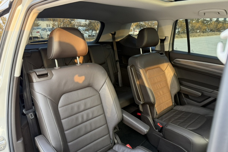 大众 途昂 2017款 380TSI 四驱豪华版局部细节9001